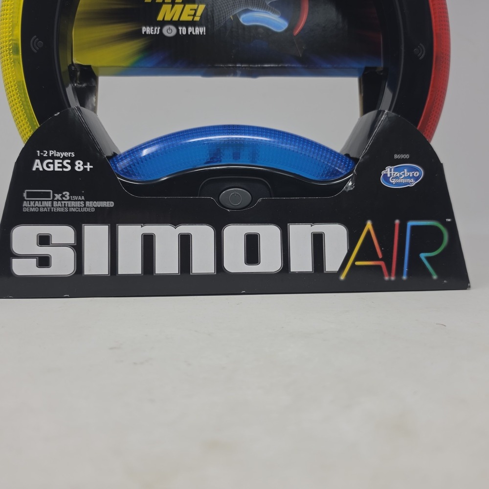 Hasbro Gaming Simon Air Touchless Electronic Memory Game New 2015 B6900 - Picture 3 of 6